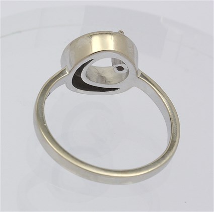 Finger Ring in 18kt Weiß Gold mit Solitär Brillant